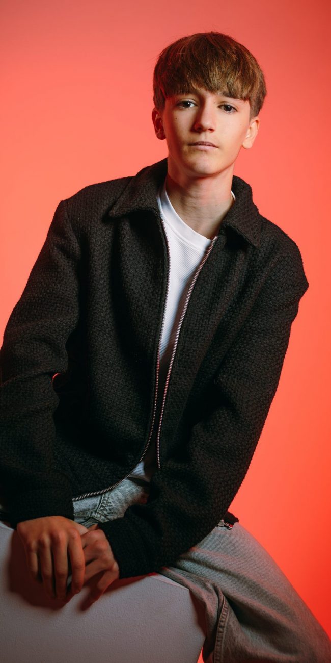 OtSerraBas_NovaActors